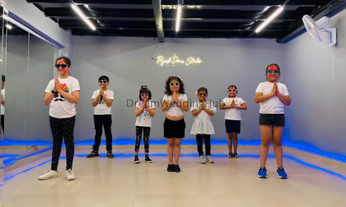 PDS Piyush Dance Studio